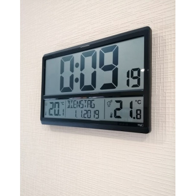 Часы настенные TFA XL 60452101